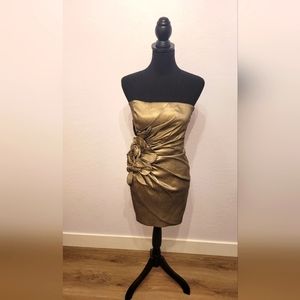 Cocktail / semi-formal dress.